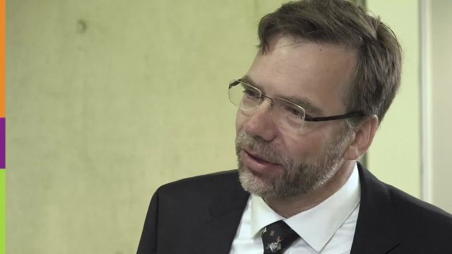 THEO Was-beeinflusst-den-Verlauf-meiner-Schuppenflechte_ Dr- Schwichtenberg